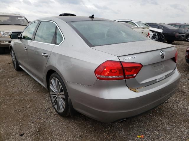 Photo 2 VIN: 1VWBS7A30EC110134 - VOLKSWAGEN PASSAT 