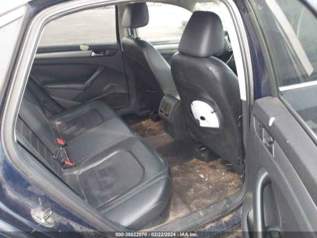 Photo 7 VIN: 1VWBS7A30FC002940 - VOLKSWAGEN PASSAT 