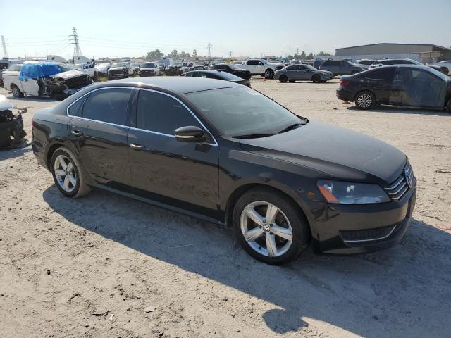 Photo 3 VIN: 1VWBS7A30FC018149 - VOLKSWAGEN PASSAT 