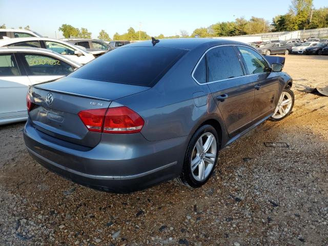 Photo 3 VIN: 1VWBS7A30FC027014 - VOLKSWAGEN PASSAT 