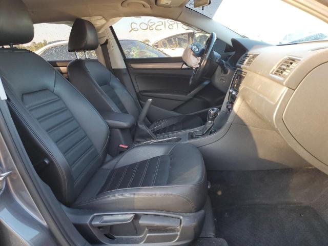 Photo 4 VIN: 1VWBS7A30FC027014 - VOLKSWAGEN PASSAT 