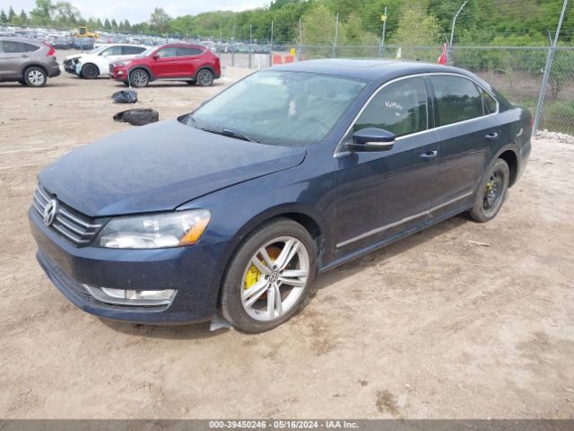 Photo 1 VIN: 1VWBS7A30FC064466 - VOLKSWAGEN PASSAT 