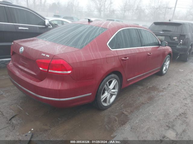 Photo 3 VIN: 1VWBS7A30FC101547 - VOLKSWAGEN PASSAT 