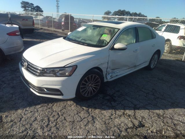 Photo 1 VIN: 1VWBS7A30GC043022 - VOLKSWAGEN PASSAT 