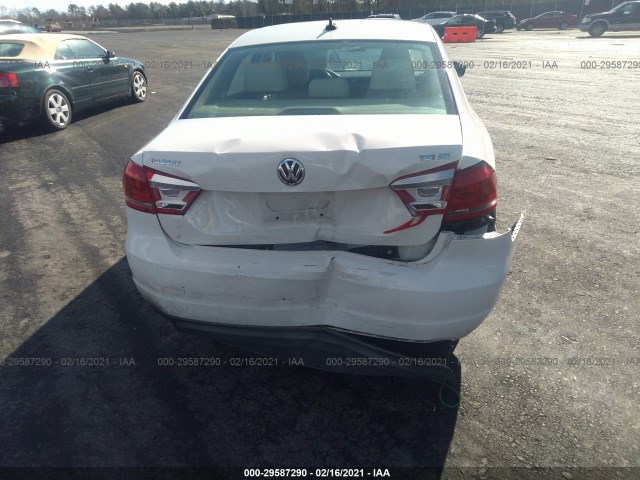 Photo 5 VIN: 1VWBS7A31EC117626 - VOLKSWAGEN PASSAT 