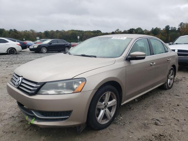 Photo 1 VIN: 1VWBS7A31FC054657 - VOLKSWAGEN PASSAT 