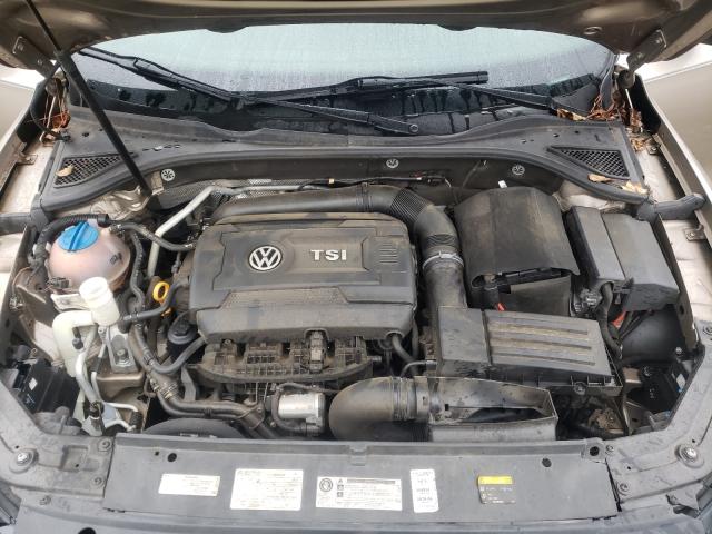 Photo 6 VIN: 1VWBS7A31FC054657 - VOLKSWAGEN PASSAT 