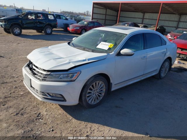 Photo 1 VIN: 1VWBS7A31GC021787 - VOLKSWAGEN PASSAT 