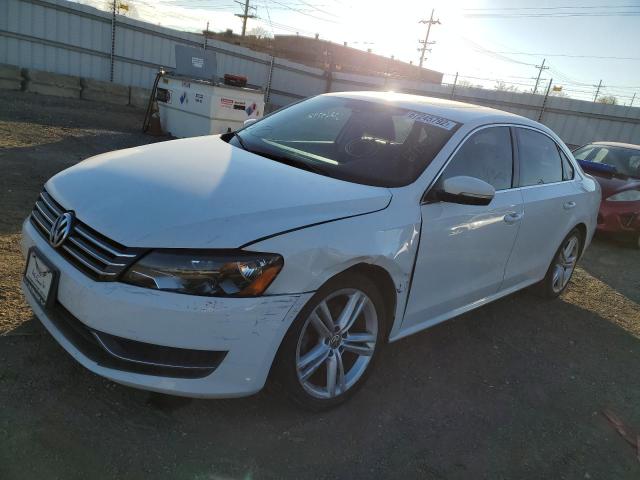 Photo 1 VIN: 1VWBS7A32EC031922 - VOLKSWAGEN PASSAT 