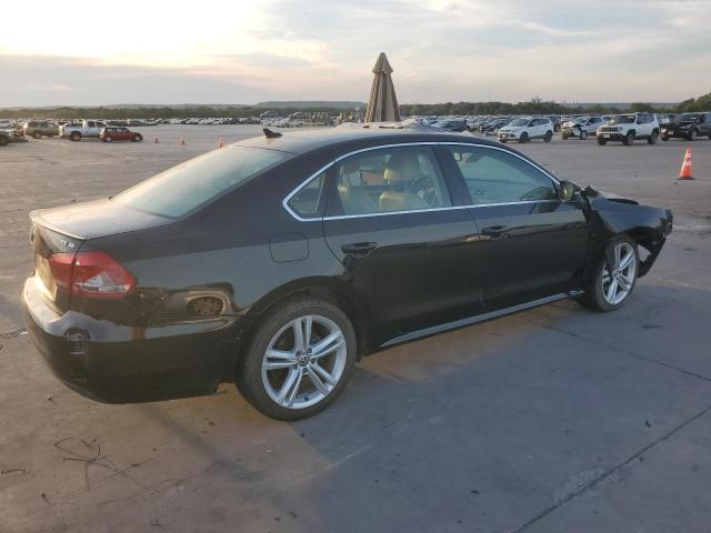 Photo 2 VIN: 1VWBS7A32EC060076 - VOLKSWAGEN PASSAT 