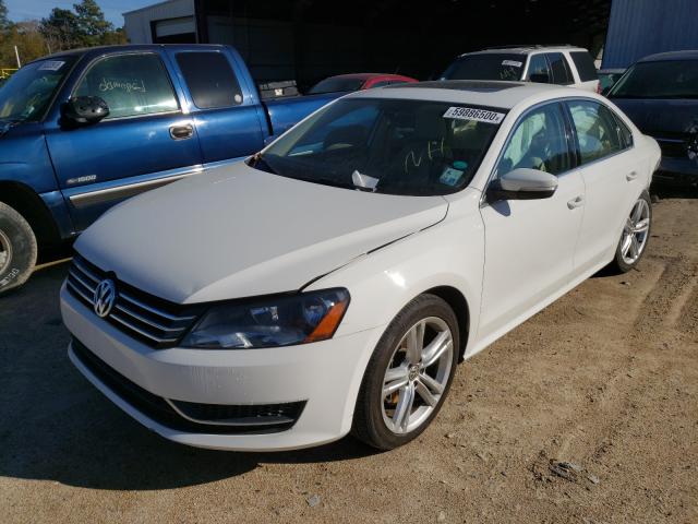 Photo 1 VIN: 1VWBS7A32EC114007 - VOLKSWAGEN PASSAT 