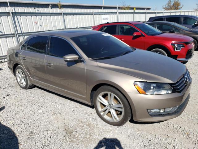 Photo 3 VIN: 1VWBS7A32FC039679 - VOLKSWAGEN PASSAT 