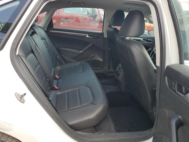 Photo 9 VIN: 1VWBS7A32GC048349 - VOLKSWAGEN PASSAT 