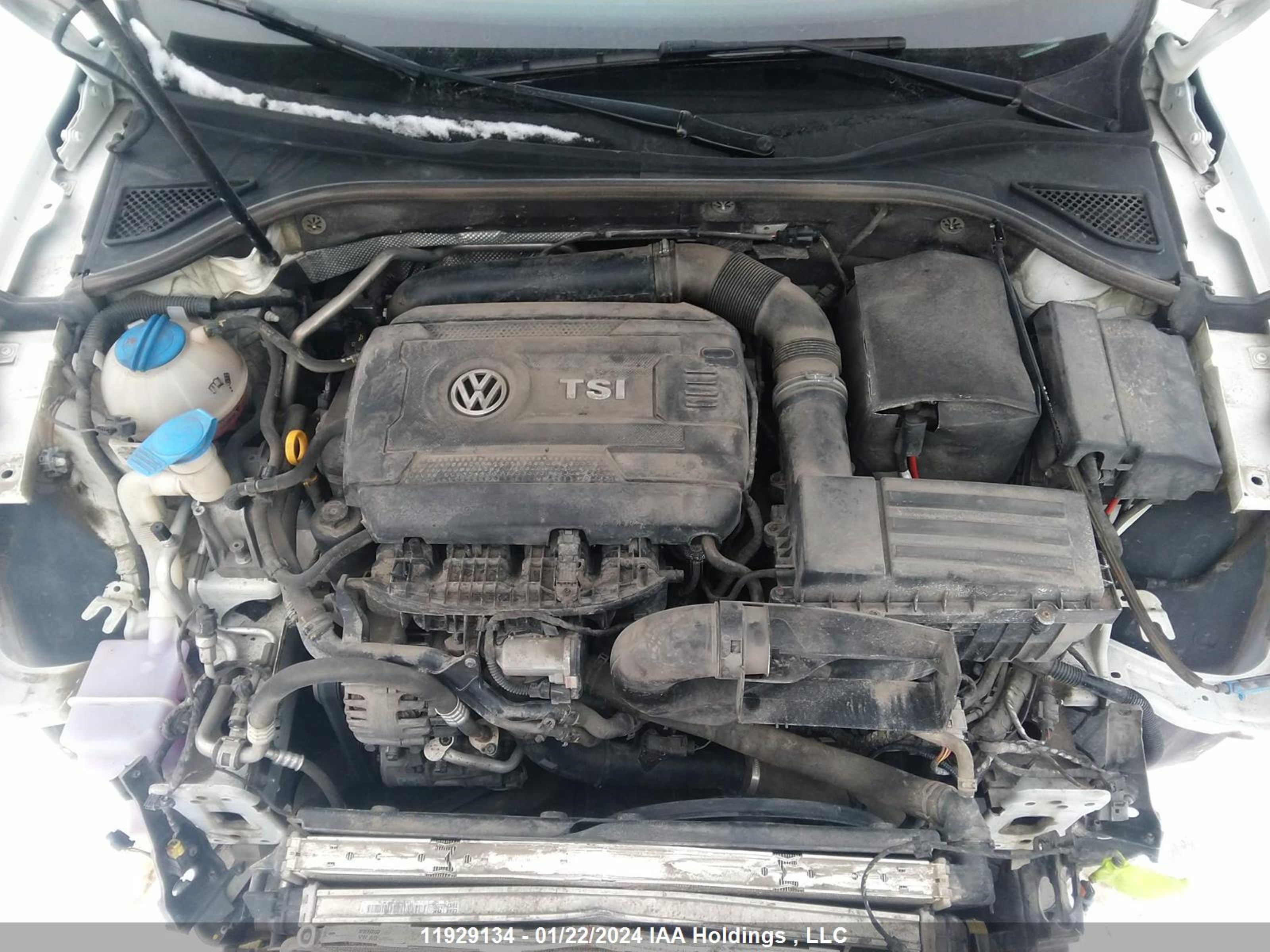 Photo 9 VIN: 1VWBS7A32GC066883 - VOLKSWAGEN PASSAT 