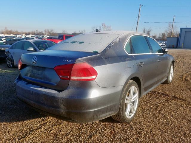 Photo 3 VIN: 1VWBS7A33EC031542 - VOLKSWAGEN PASSAT 