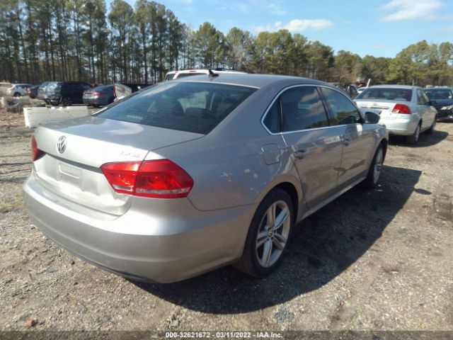 Photo 3 VIN: 1VWBS7A33EC046669 - VOLKSWAGEN PASSAT 