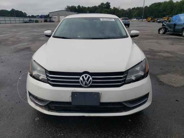 Photo 4 VIN: 1VWBS7A33EC080174 - VOLKSWAGEN PASSAT 