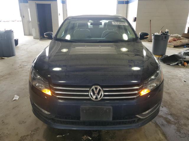 Photo 4 VIN: 1VWBS7A33FC009901 - VOLKSWAGEN PASSAT SE 