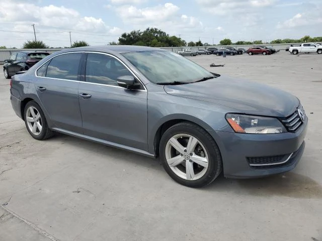 Photo 3 VIN: 1VWBS7A33FC017707 - VOLKSWAGEN PASSAT 