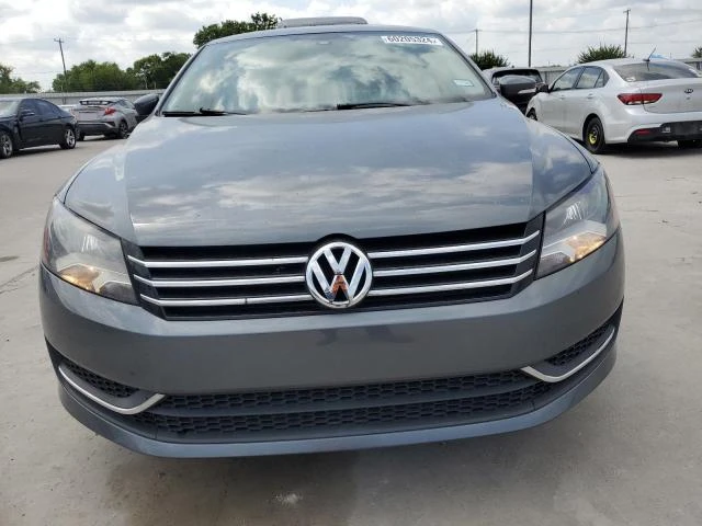 Photo 4 VIN: 1VWBS7A33FC017707 - VOLKSWAGEN PASSAT 