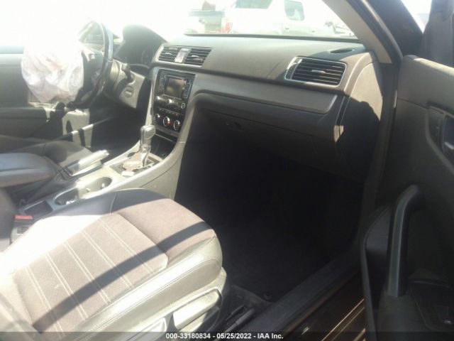 Photo 4 VIN: 1VWBS7A33FC026858 - VOLKSWAGEN PASSAT 