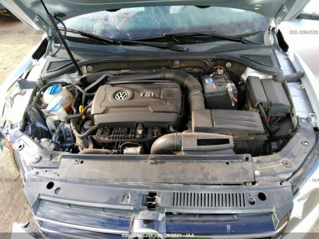 Photo 9 VIN: 1VWBS7A33FC032028 - VOLKSWAGEN PASSAT 