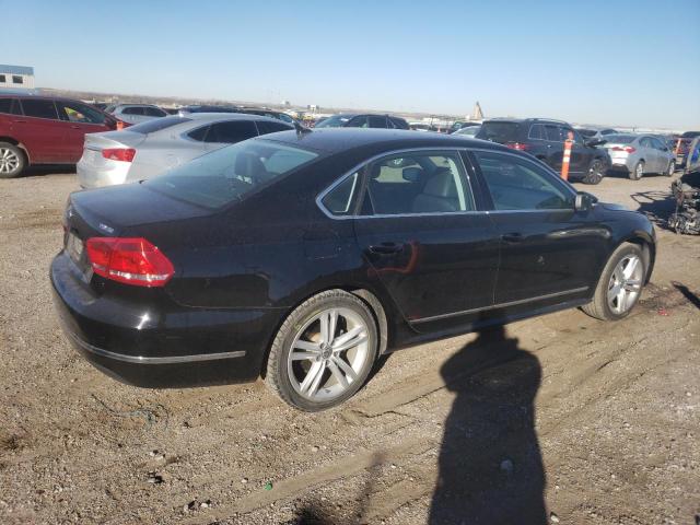 Photo 2 VIN: 1VWBS7A33FC038962 - VOLKSWAGEN PASSAT 