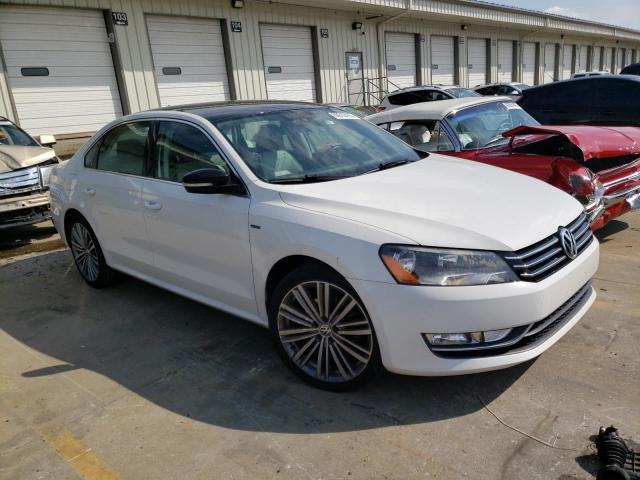 Photo 3 VIN: 1VWBS7A33FC071220 - VOLKSWAGEN PASSAT 