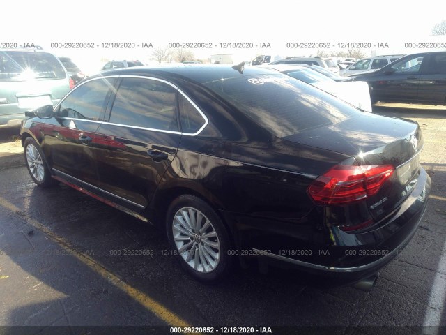 Photo 2 VIN: 1VWBS7A33GC056380 - VOLKSWAGEN PASSAT 