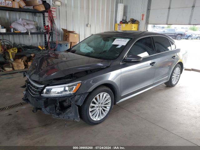 Photo 1 VIN: 1VWBS7A33GC058016 - VOLKSWAGEN PASSAT 