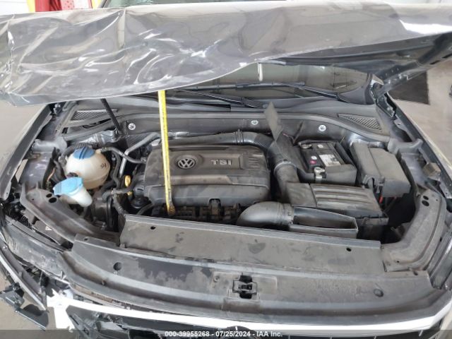 Photo 9 VIN: 1VWBS7A33GC058016 - VOLKSWAGEN PASSAT 