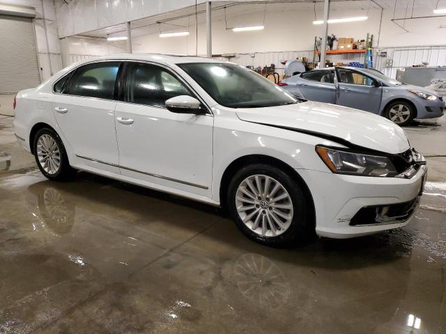 Photo 3 VIN: 1VWBS7A33GC068142 - VOLKSWAGEN PASSAT SE 