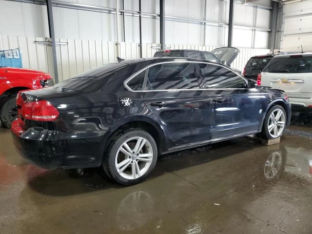 Photo 2 VIN: 1VWBS7A34EC094746 - VOLKSWAGEN PASSAT 