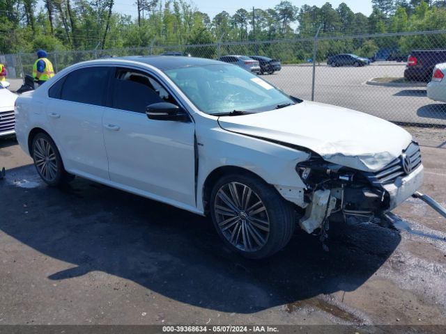 Photo 0 VIN: 1VWBS7A34EC097274 - VOLKSWAGEN PASSAT 