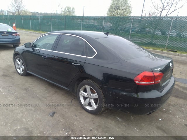 Photo 2 VIN: 1VWBS7A34EC110279 - VOLKSWAGEN PASSAT 