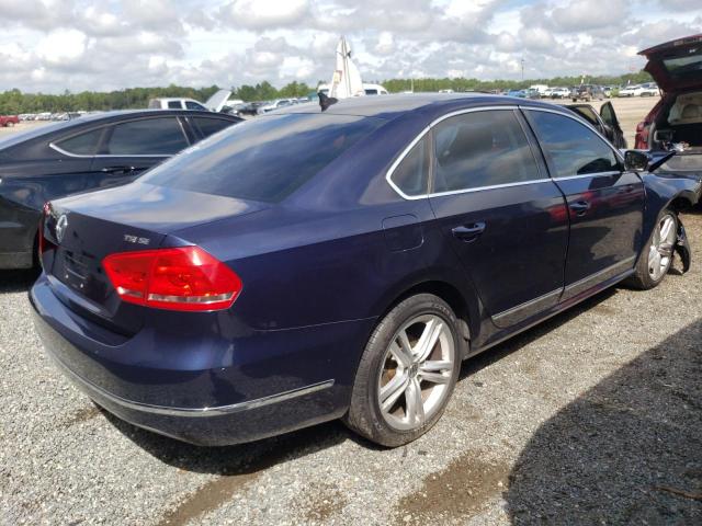 Photo 3 VIN: 1VWBS7A34FC036458 - VOLKSWAGEN PASSAT 