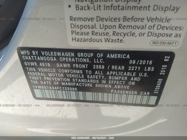 Photo 8 VIN: 1VWBS7A34FC123390 - VOLKSWAGEN PASSAT 