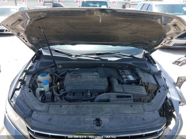 Photo 9 VIN: 1VWBS7A34GC018916 - VOLKSWAGEN PASSAT 