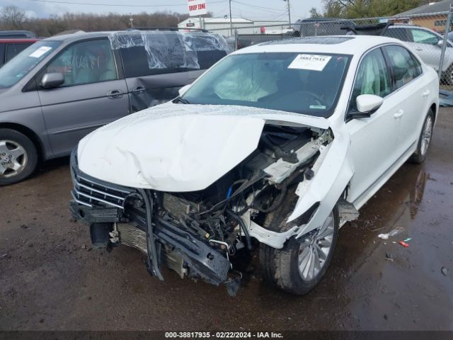 Photo 5 VIN: 1VWBS7A34GC038101 - VOLKSWAGEN PASSAT 