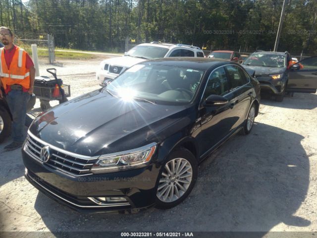 Photo 1 VIN: 1VWBS7A34GC042066 - VOLKSWAGEN PASSAT 