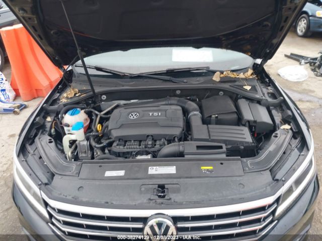 Photo 9 VIN: 1VWBS7A34GC061118 - VOLKSWAGEN PASSAT 