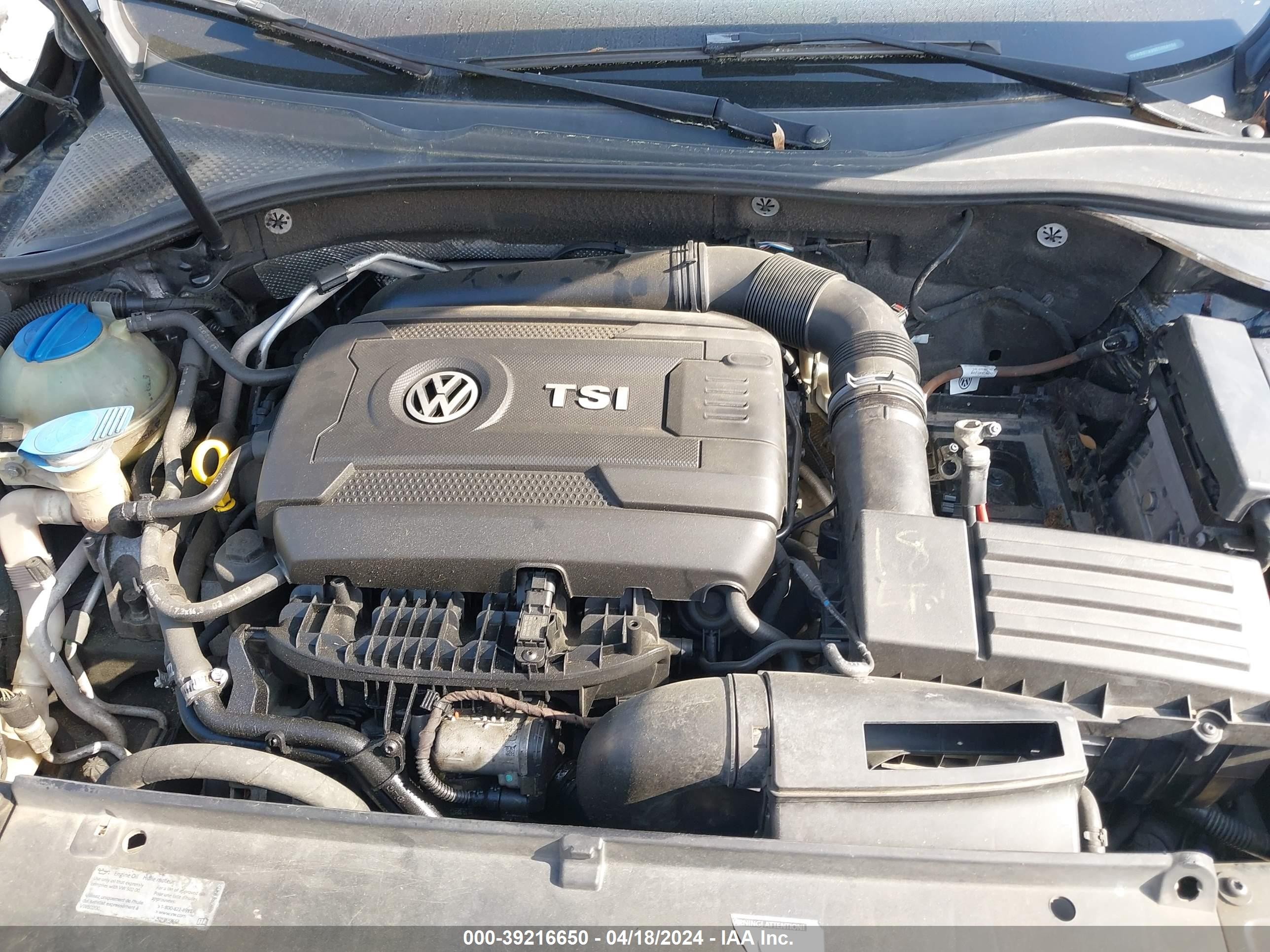 Photo 9 VIN: 1VWBS7A35EC058158 - VOLKSWAGEN PASSAT 