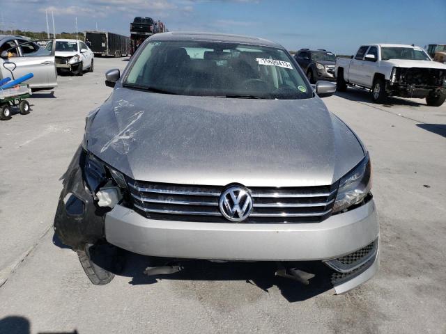 Photo 4 VIN: 1VWBS7A35EC073663 - VOLKSWAGEN PASSAT 