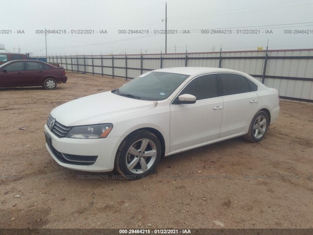 Photo 1 VIN: 1VWBS7A35FC014324 - VOLKSWAGEN PASSAT 