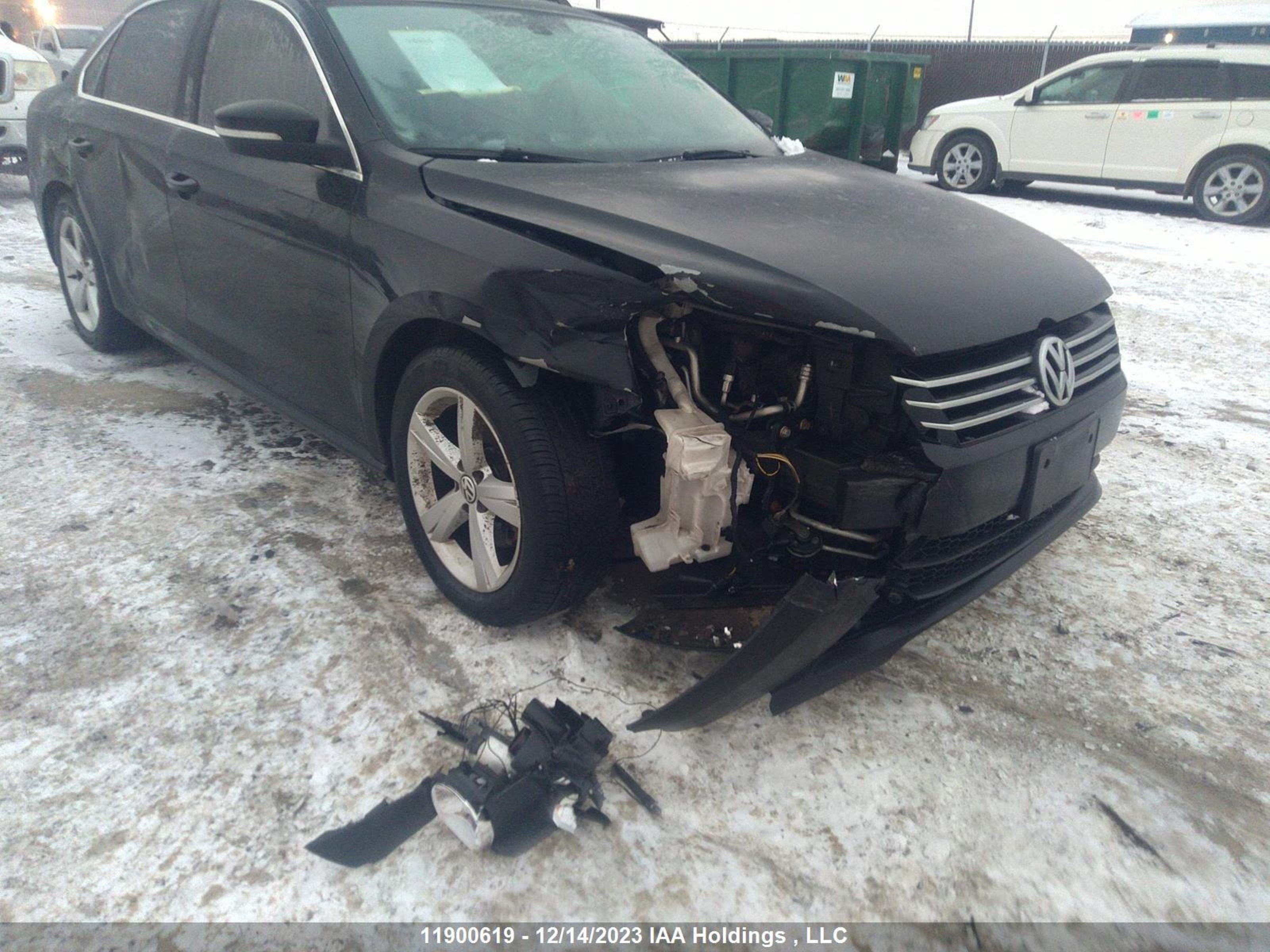 Photo 5 VIN: 1VWBS7A35FC092277 - VOLKSWAGEN PASSAT 