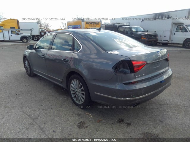 Photo 2 VIN: 1VWBS7A35GC038897 - VOLKSWAGEN PASSAT 