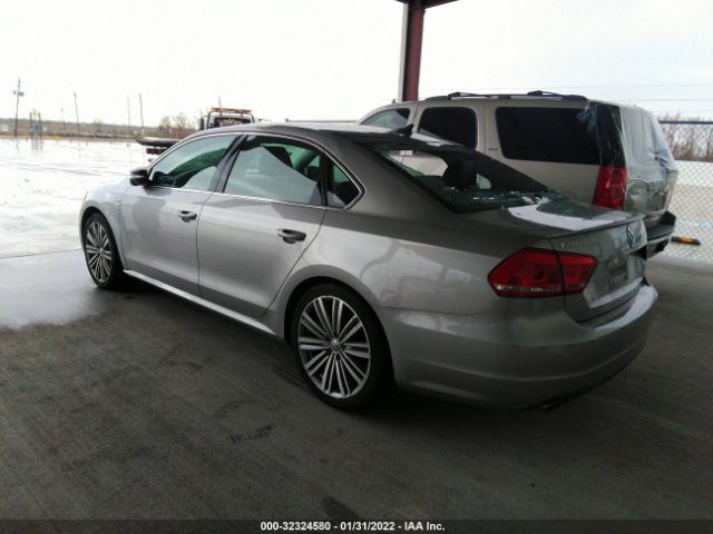 Photo 2 VIN: 1VWBS7A36EC091511 - VOLKSWAGEN PASSAT 