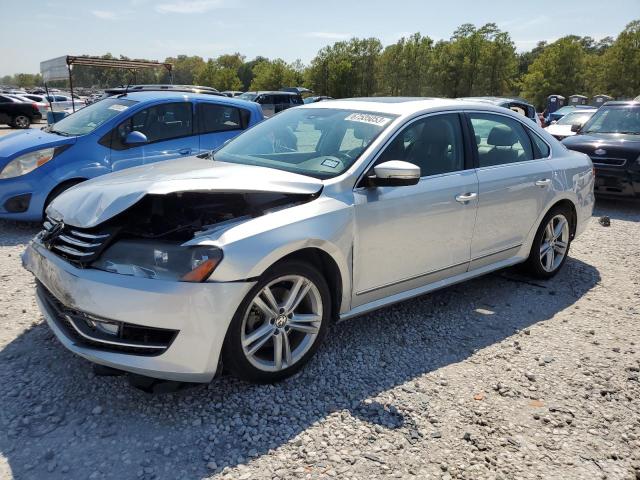 Photo 0 VIN: 1VWBS7A36FC004949 - VOLKSWAGEN PASSAT 