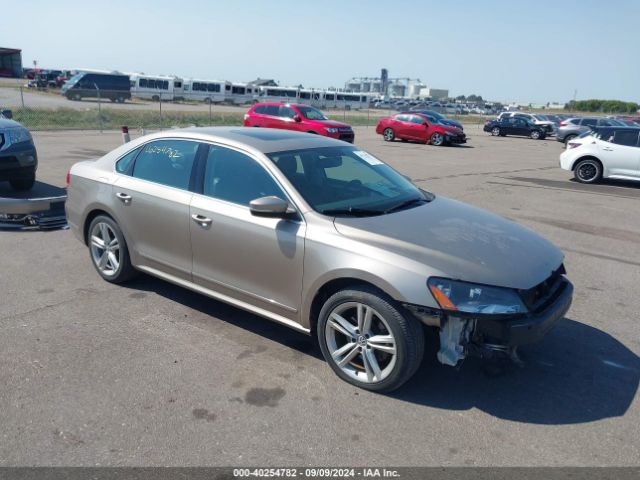 Photo 0 VIN: 1VWBS7A36FC039670 - VOLKSWAGEN PASSAT 