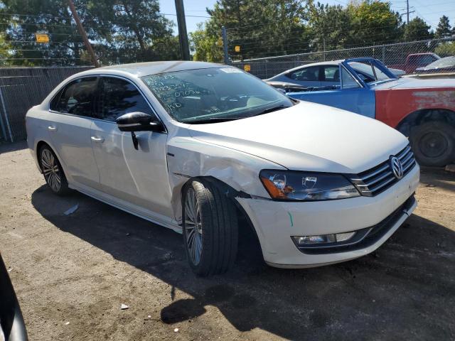 Photo 3 VIN: 1VWBS7A36FC070367 - VOLKSWAGEN PASSAT 